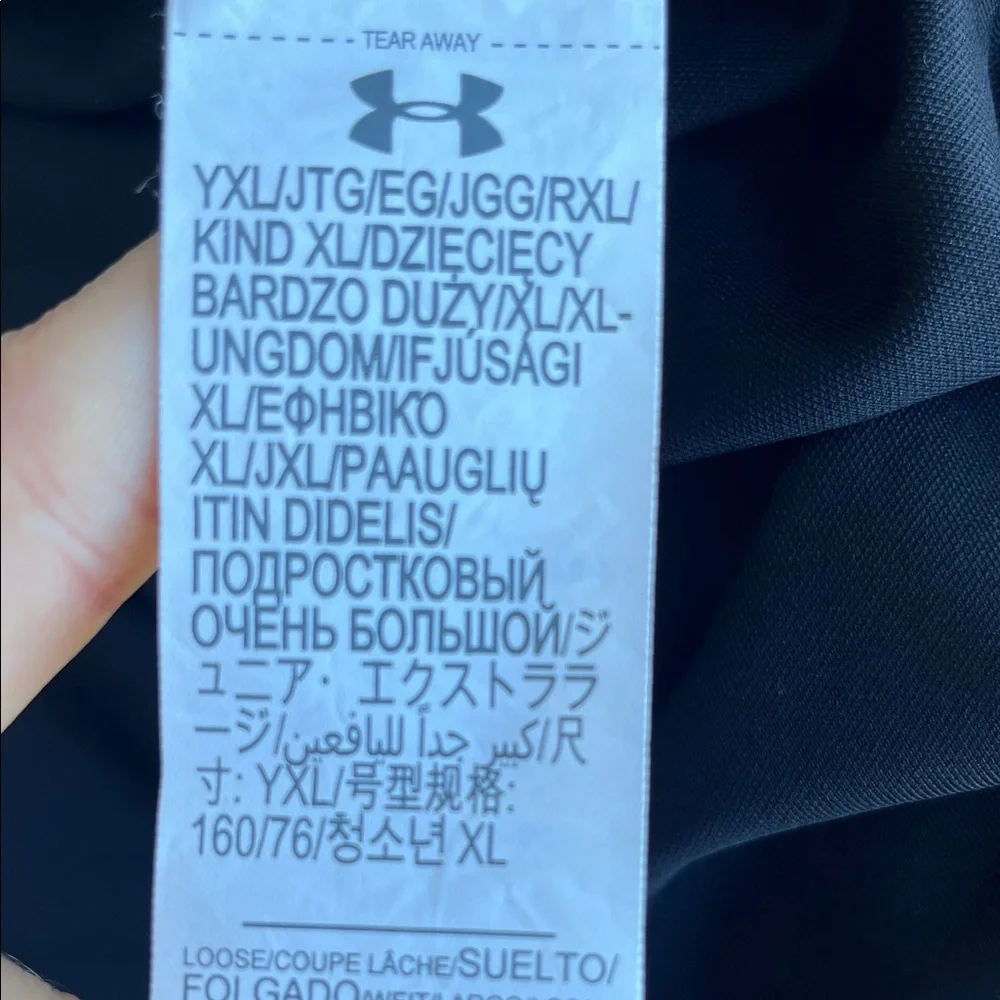 New Under Armour youth Polo Shirt in Black with White Logo - Picture 12 of 14